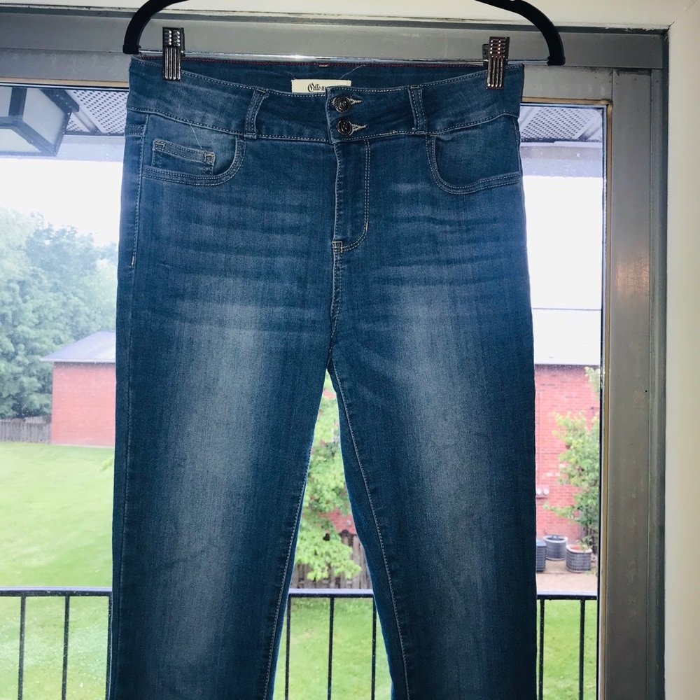 Stretchy jeans